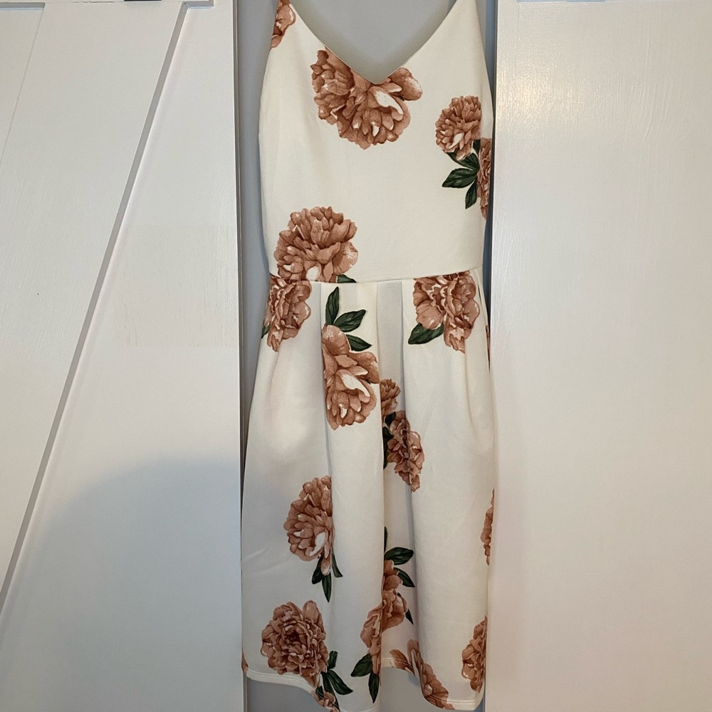 NWT Floral Dress